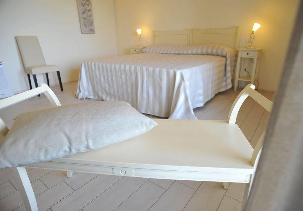 פונטי סול מינצ'יו Agriturismo Colle Dei Pivi מראה חיצוני תמונה